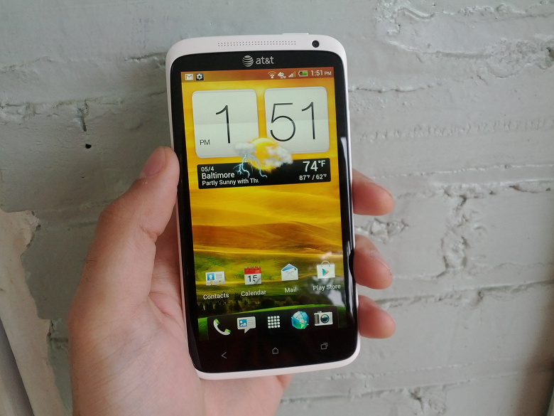 Смартфона HTC U13 не будет. Вместо него выйдет среднебюджетная модель и «что-то ещё»
