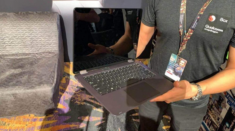 Ноутбук Asus Primus, построенный на SoC Snapdragon 8cx и работающий под управлением Windows 10 Pro, засветился на живых фото