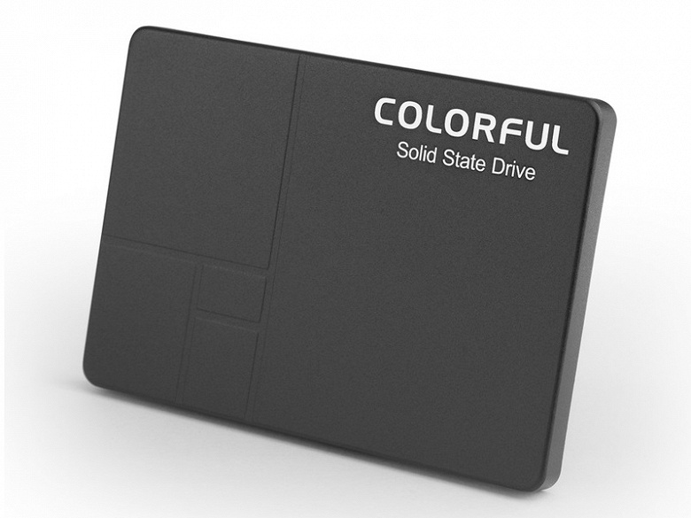 Объем твердотельного накопителя Colorful SL500 достигает 960 ГБ