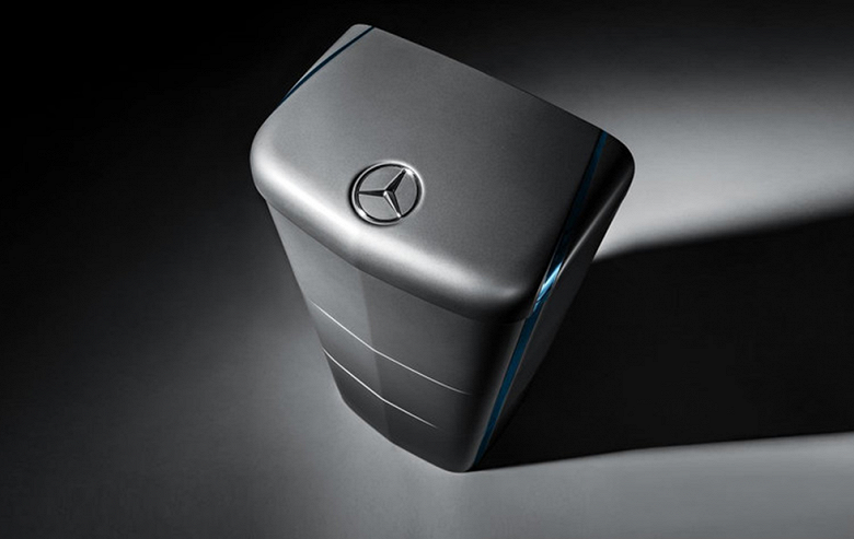 Mercedes-Benz прекращает заниматься аккумуляторами для дома