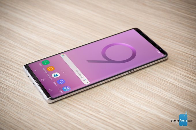 Смартфон Samsung Galaxy Note9 получит модификацию с 512 ГБ флэш-памяти