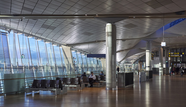 Аэропорт Осло первым в Европе внедрил систему распознавания лиц IDEMIA MorphoFace