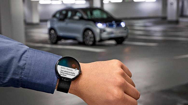 В следующем году на рынок выйдут умные часы BMW