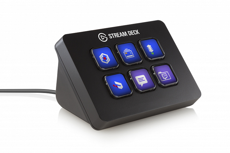 Студийный контроллер Elgato Stream Deck Mini оборудован шестью кнопками с жидкокристаллическими экранами