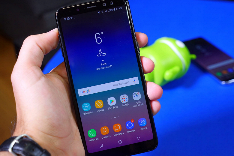 Обновление Android Oreo для восьми популярных моделей смартфонов Samsung отложили до декабря 2018
