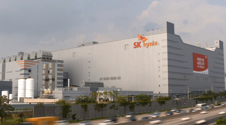 SK Hynix построит новую фабрику, чтобы увеличить выпуск микросхем памяти