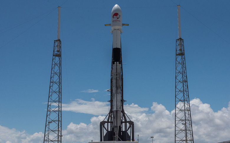 Впервые повторно запущен окончательный вариант ракеты-носителя SpaceX Falcon 9