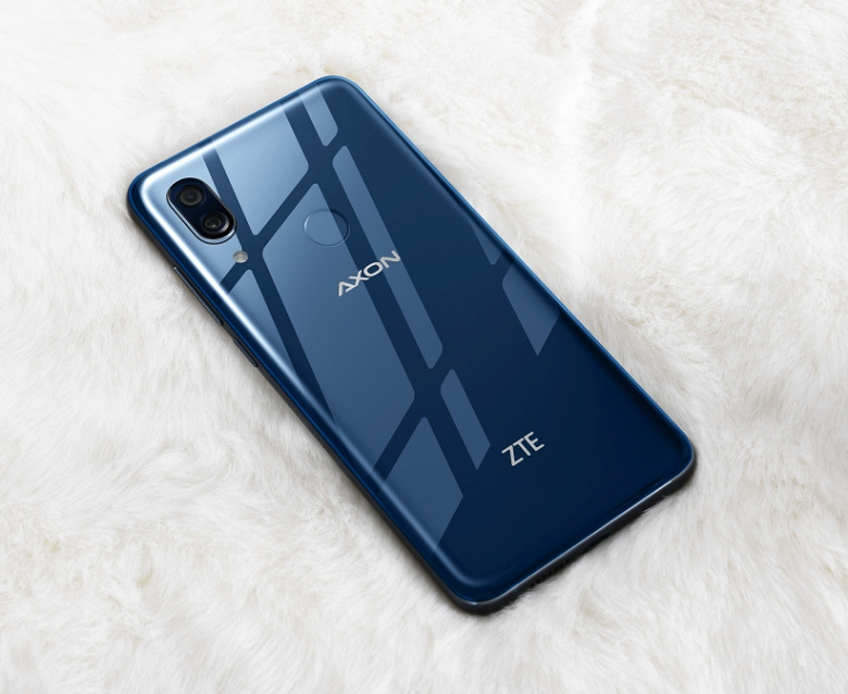 ZTE Axon 9 Pro — клон iPhone X со стереодинамиками, экраном AMOLED и NFC