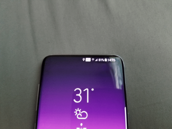 Фото дня: смартфон Samsung Galaxy S10 с исчезающей камерой