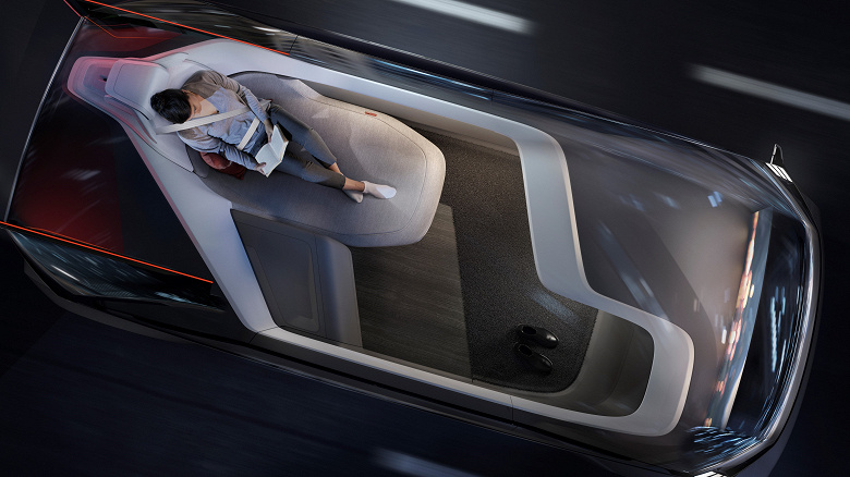 Volvo показала беспилотник будущего, в котором можно жить