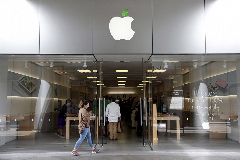 Полиция Калифорнии арестовала уже девятерых участников ограблений магазинов Apple