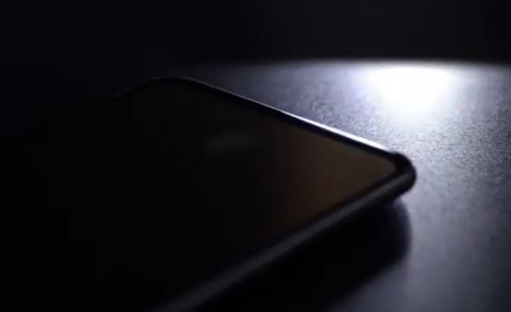Новый тизер OnePlus 6T намекает на экран без «брови»