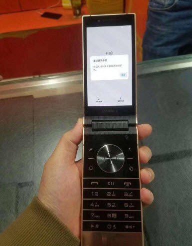 Видео дня: новый флагманский смартфон Samsung W2019
