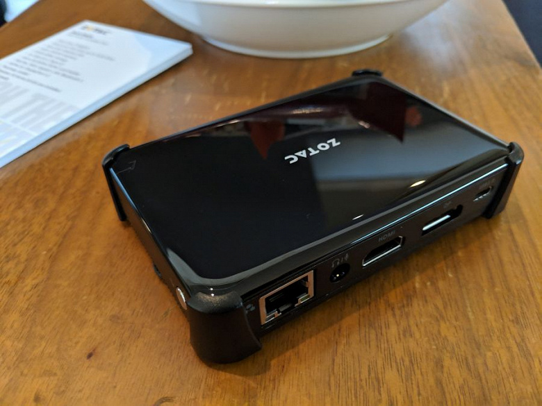 Крошечный мини-ПК Zotac Zbox Pico PI470 получил несколько неожиданную платформу
