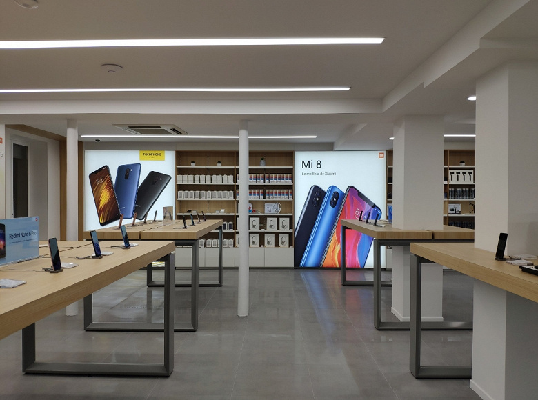 Xiaomi и Елисейские поля: компания открывает в Париже свой крупнейший в Западной Европе фирменный магазин