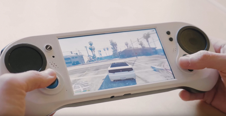 Видео дня: Smach Z — потенциально лучшая портативная игровая консоль — справляется с рядом игр, включая GTA V