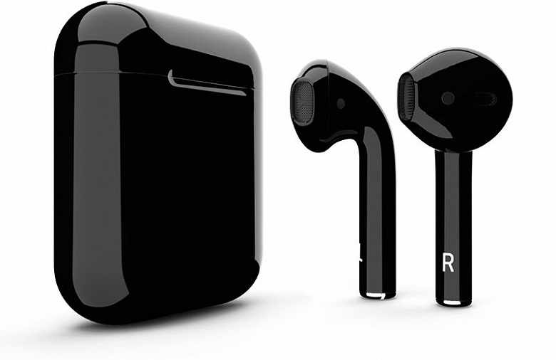 Весной Apple выпустит обновлённые наушники AirPods в чёрном цвете и с матовым покрытием