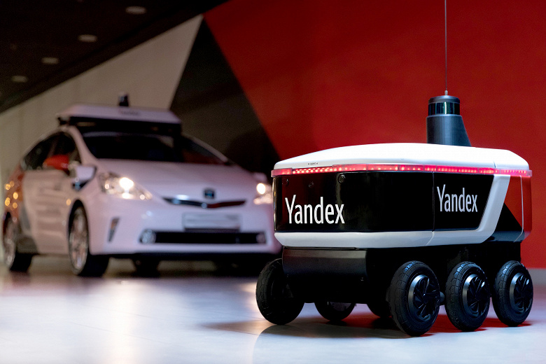 Яндекс запустил ровер-беспилотник, который оставит курьеров и почтальонов без работы