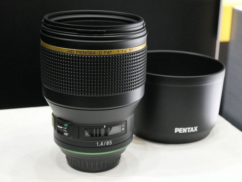 На CP+ показан макет объектива HD Pentax-D FA * 85 мм F1.4