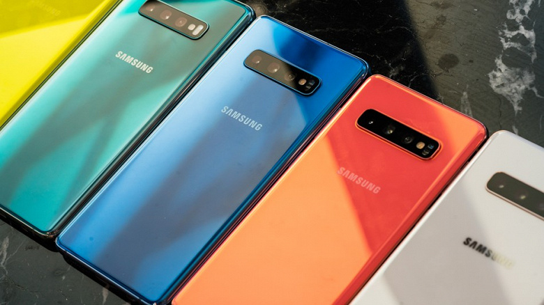 Samsung Galaxy S10+ стал новым лучшим смартфоном рейтинга Consumer Reports 