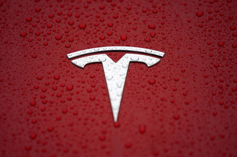 Tesla берет в Китае кредит на постройку «гигафабрики» и увеличивает общую сумму обязательств