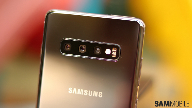 Обновляемся. Смартфоны Samsung Galaxy S10 получили специальный ночной режим съёмки