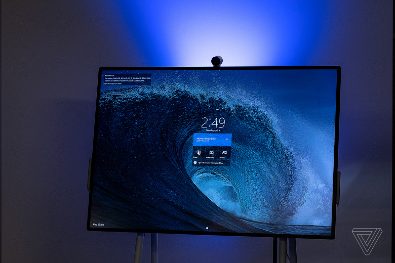 50-дюймовый моноблок Microsoft Surface Hub 2S поступает в продажу по цене 9000 долларов