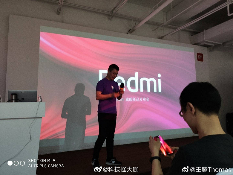 В Китае уже представили смартфоны Redmi K20 и K20 Pro, и даже показали смартфон без задней панели