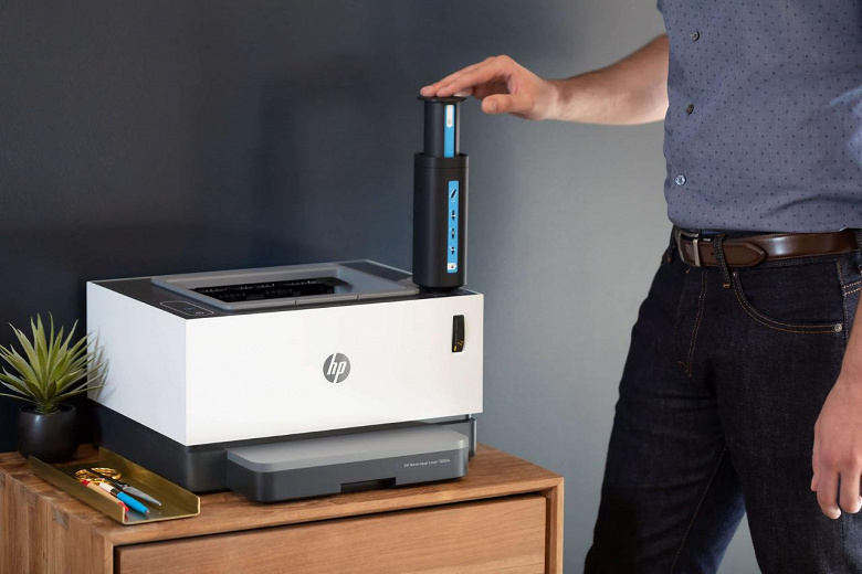 Производитель называет HP Neverstop Laser первым в мире лазерным принтером без картриджа