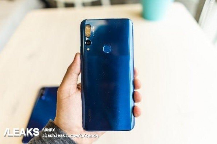 Первым смартфоном Huawei с выдвижной камерой может стать Y9 Prime 2019