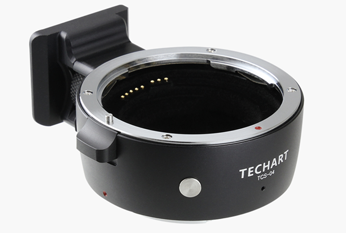Переходник Techart TCS-04 позволяет использовать объективы Canon EF с камерами Sony E с сохранением автоматической фокусировки