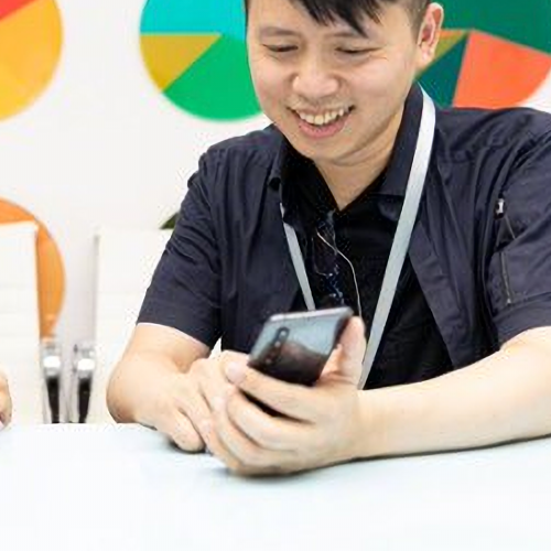 Xiaomi CC9 впервые замечен в руках пользователей