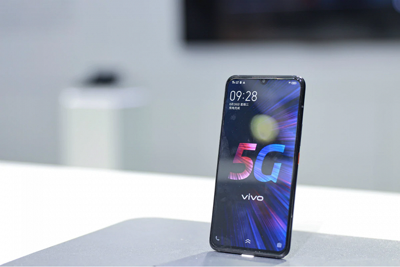 Vivo анонсировала 5G-смартфон и облачные приложения нового поколения 5G Cloud Game, 5G Screen Mirroring и 5G EasyShare