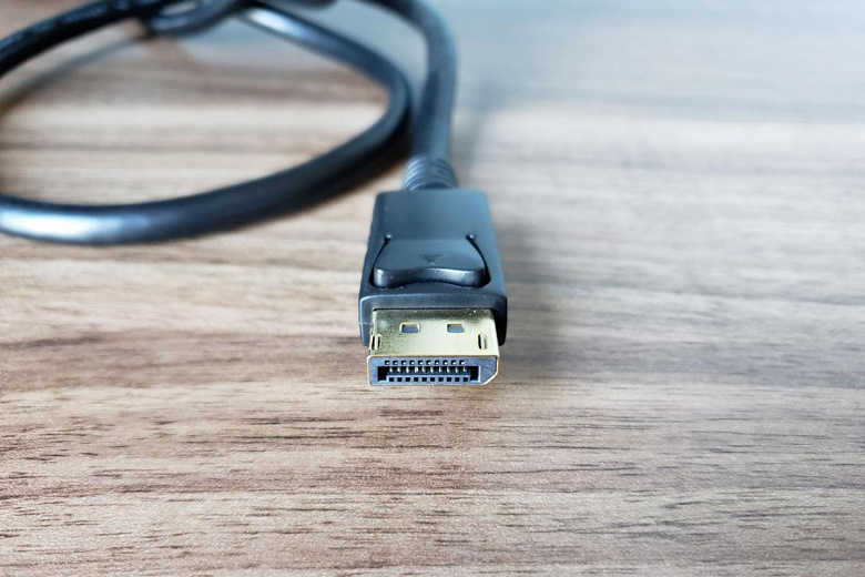 DisplayPort 2.0 троекратно превосходит своего предшественника по пропускной способности, поддерживая разрешения более 8К