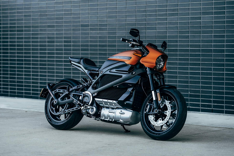 Электромотоцикл Harley-Davidson LiveWire полностью рассекречен