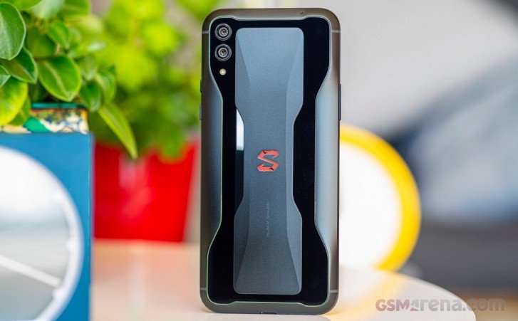 Xiaomi намекает на дизайн игрового смартфона Black Shark 2 Pro