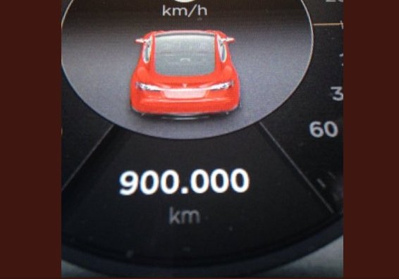 В Германии обнаружилась Tesla Model S с пробегом в 900 000 км