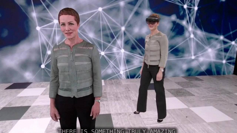 Видео дня: виртуальный клон-переводчик, созданный силами гарнитуры Microsoft HoloLens 
