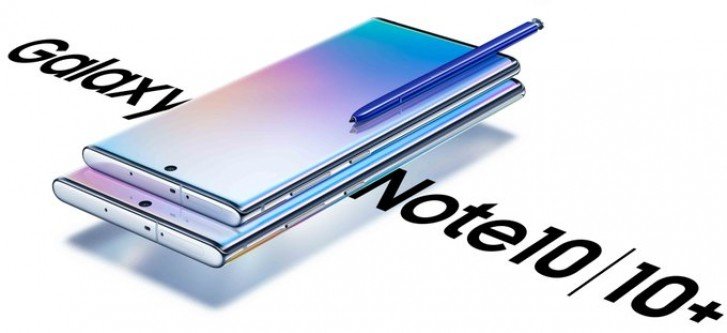Готовы к началу продаж. Фото демонстрирует коробки со смартфонами Samsung Galaxy Note 10+ 5G