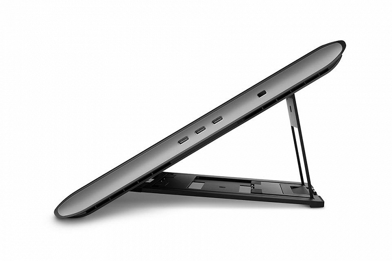 Профессиональный графический планшет Wacom MobileStudio Pro 16 с дисплеем 4K стоит 3500 долларов
