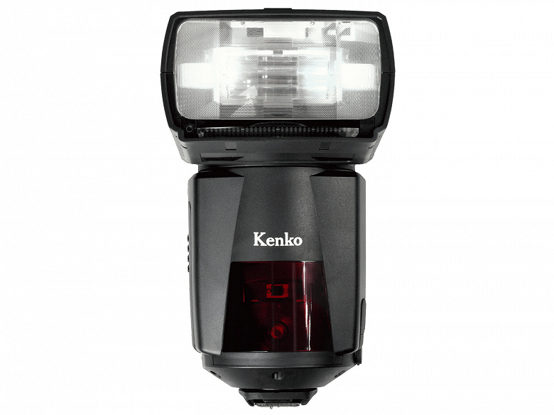 Вспышка Kenko AB600-R автоматически ориентирует головку для лучшего освещения