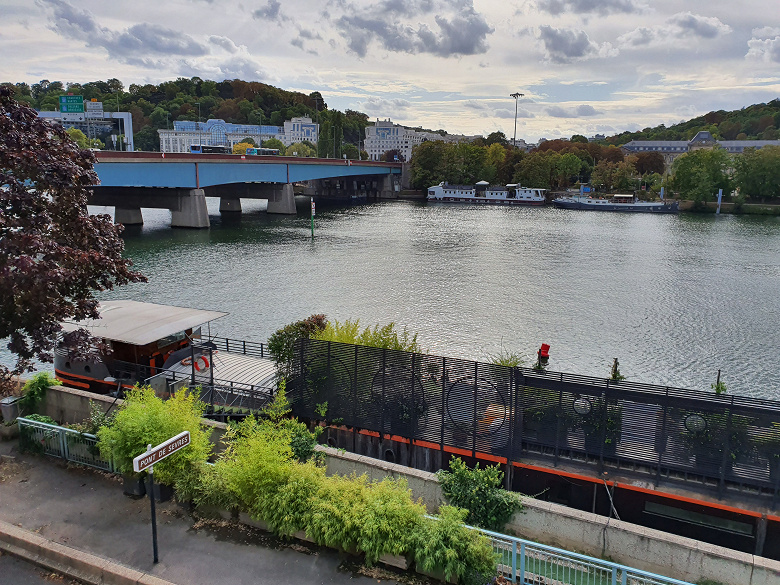 Модем 5G влияет на качество камеры. Так можно подумать, взглянув на свежий рейтинг DxOMark