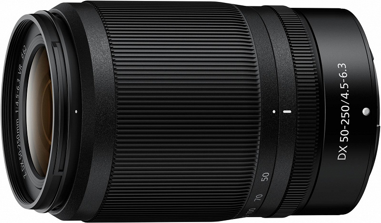 Объективы Nikkor Z DX 16-50mm f/3.5-6.3 VR и Nikkor Z DX 50-250mm f/4.5-6.3 VR рассчитаны на использование с камерами Nikon Z формата DX