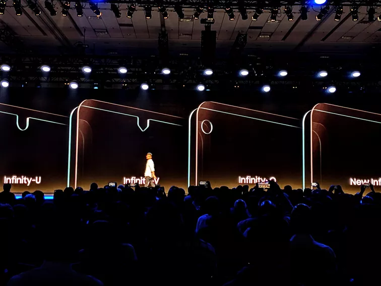 «Бесконечный экран» Samsung произведет революцию в отрасли