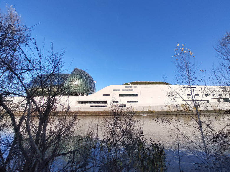 Даже малоизвестный вьетнамский смартфон от создателя аналога &laquo;Доширака&raquo; фотографирует лучше, чем Redmi Note 8 Pro