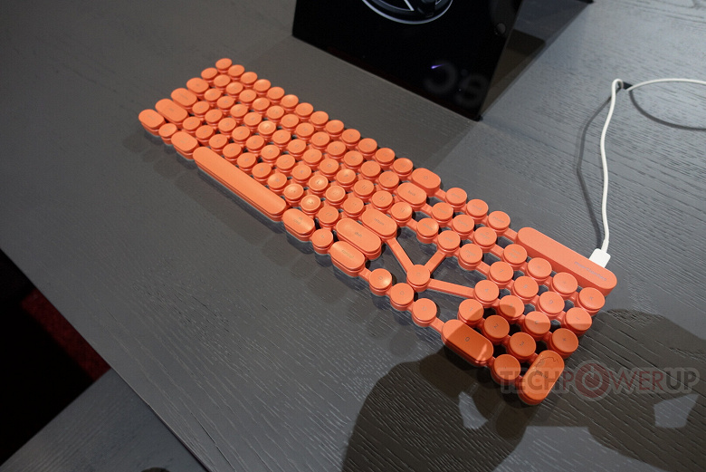 Martiantec Martian 104 — возможно, самый странный прототип клавиатуры, показанный на CES