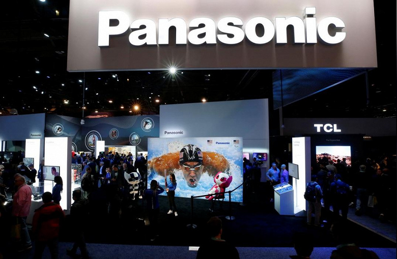 Panasonic планирует отказаться от выпуска солнечных батарей на заводе Tesla