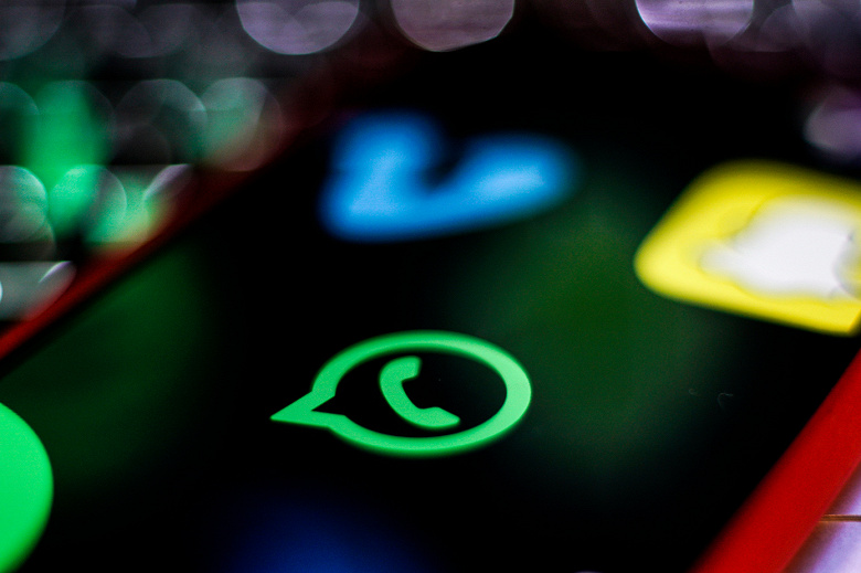 Отправку денег по WhatsApp запустили в Индии