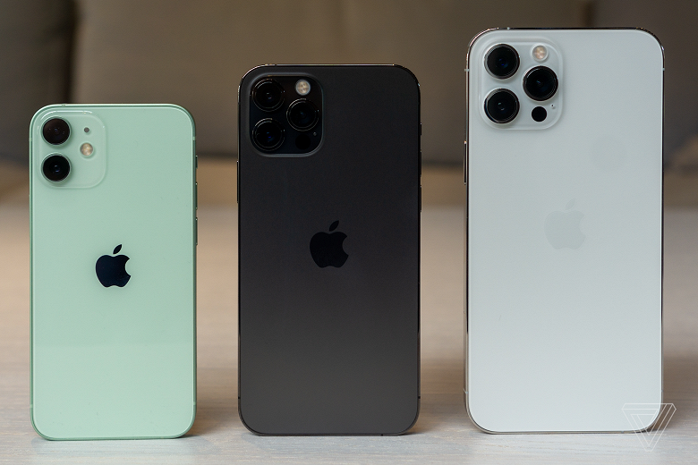 Некоторые покупатели iPhone 12 Pro Max получат смартфоны только в 2021 году, сайт Apple упал под наплывом желающих