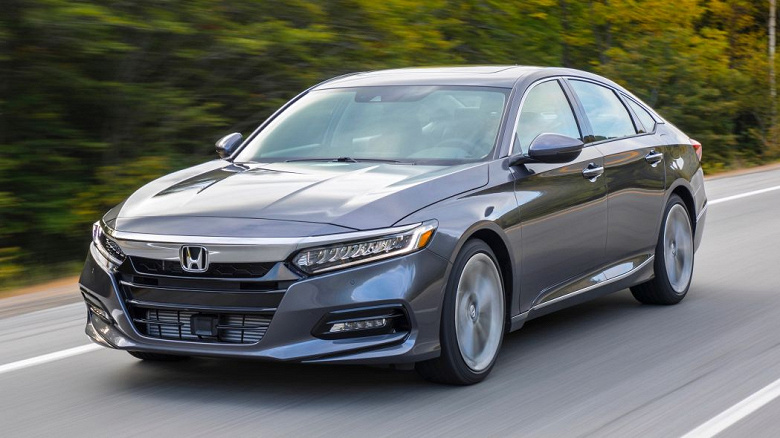 Honda отзывает сотни тысяч автомобилей Accord и Insight из-за программной ошибки